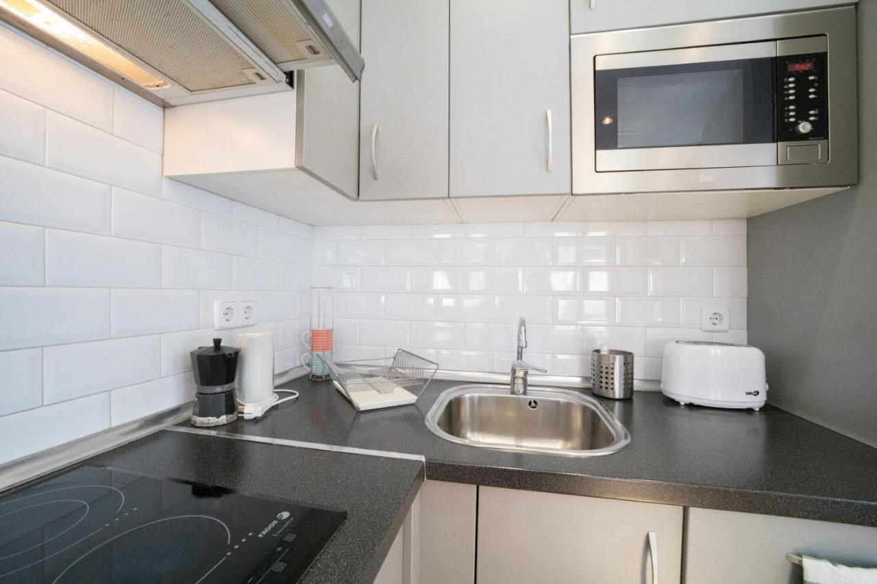 Apartamentos Moratin Las Letras Madrid Kültér fotó
