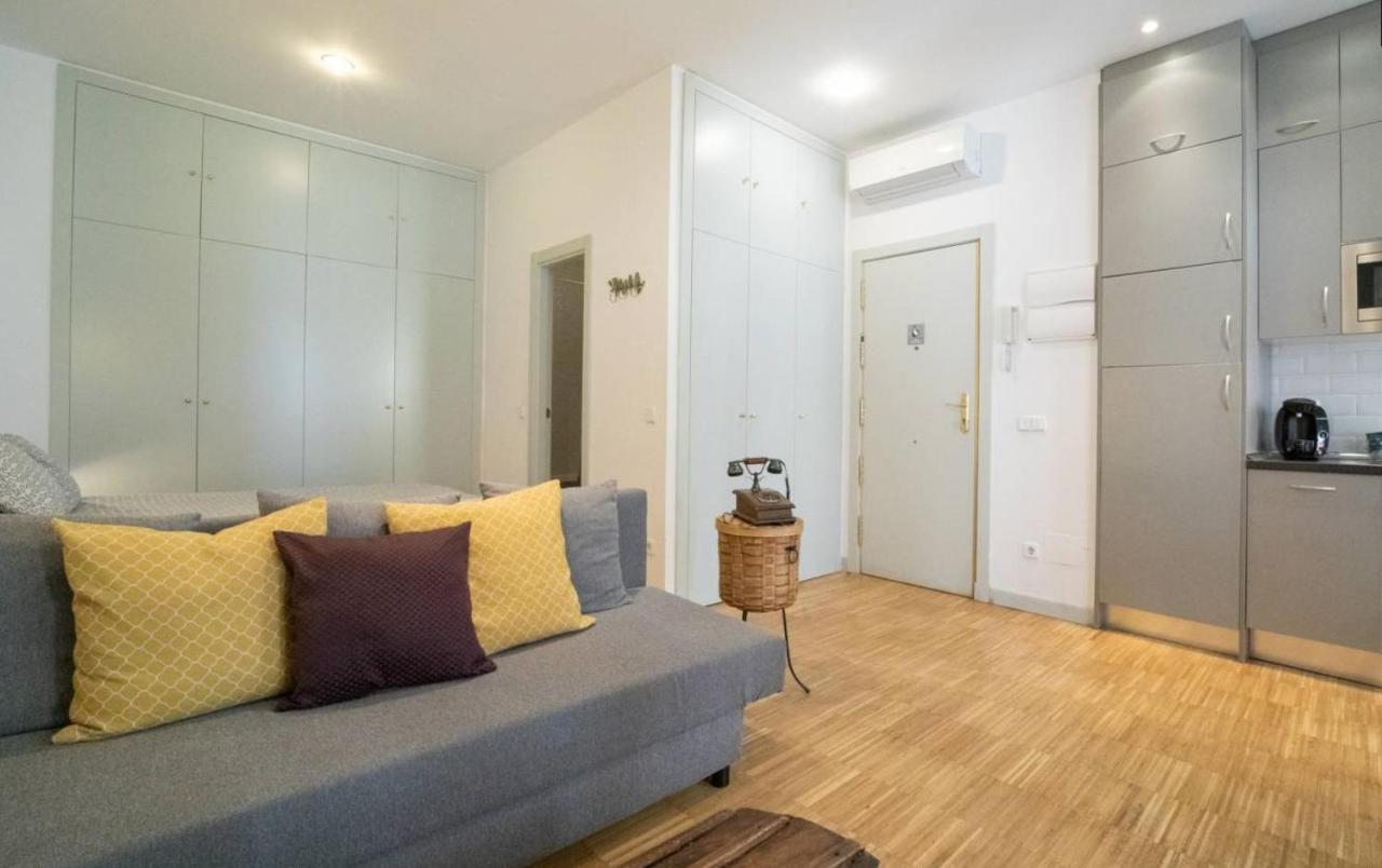 Apartamentos Moratin Las Letras Madrid Kültér fotó