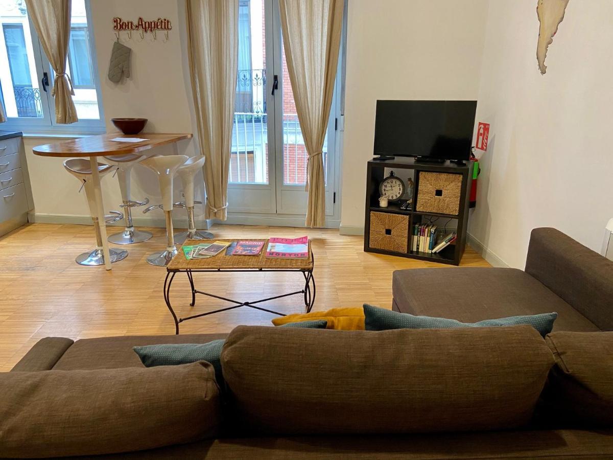 Apartamentos Moratin Las Letras Madrid Kültér fotó