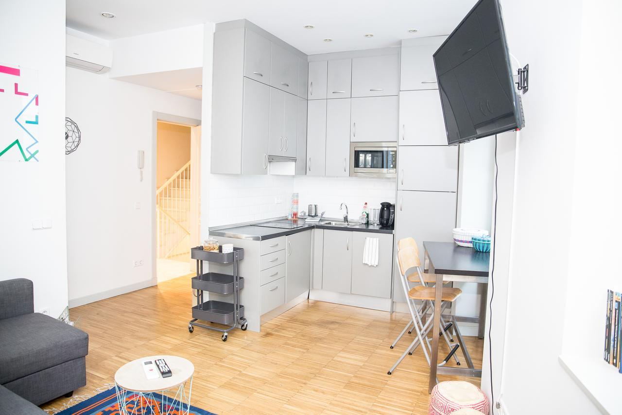 Apartamentos Moratin Las Letras Madrid Kültér fotó