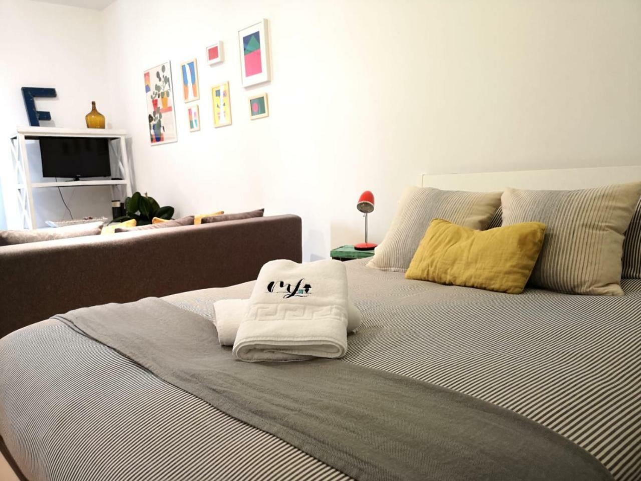 Apartamentos Moratin Las Letras Madrid Kültér fotó