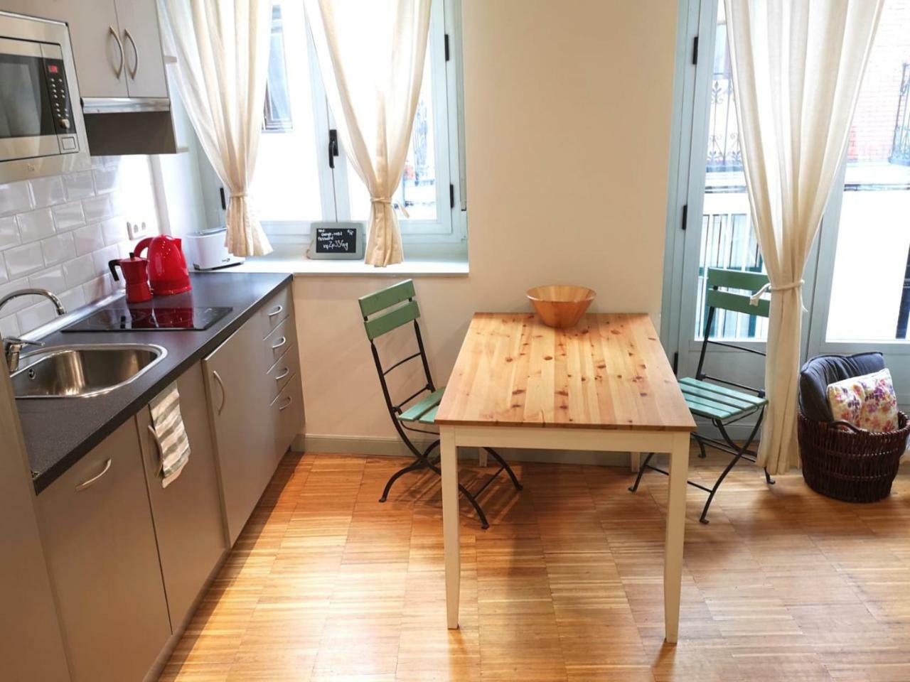 Apartamentos Moratin Las Letras Madrid Kültér fotó
