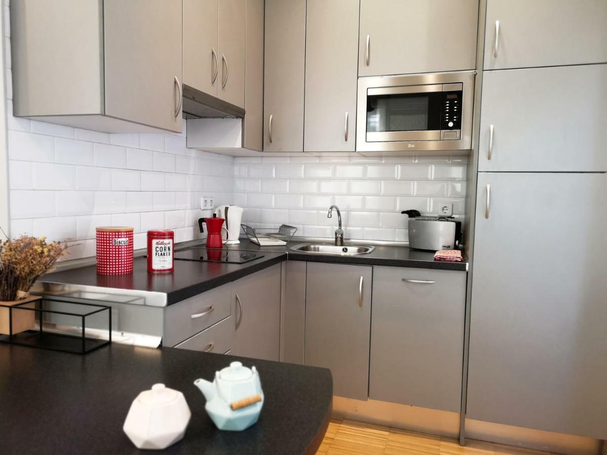 Apartamentos Moratin Las Letras Madrid Kültér fotó